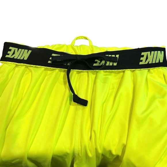 NIKE NEON YELLOW DRI-FIT ACTIVE ATHLETIC SHORTS - Picture 13 of 13